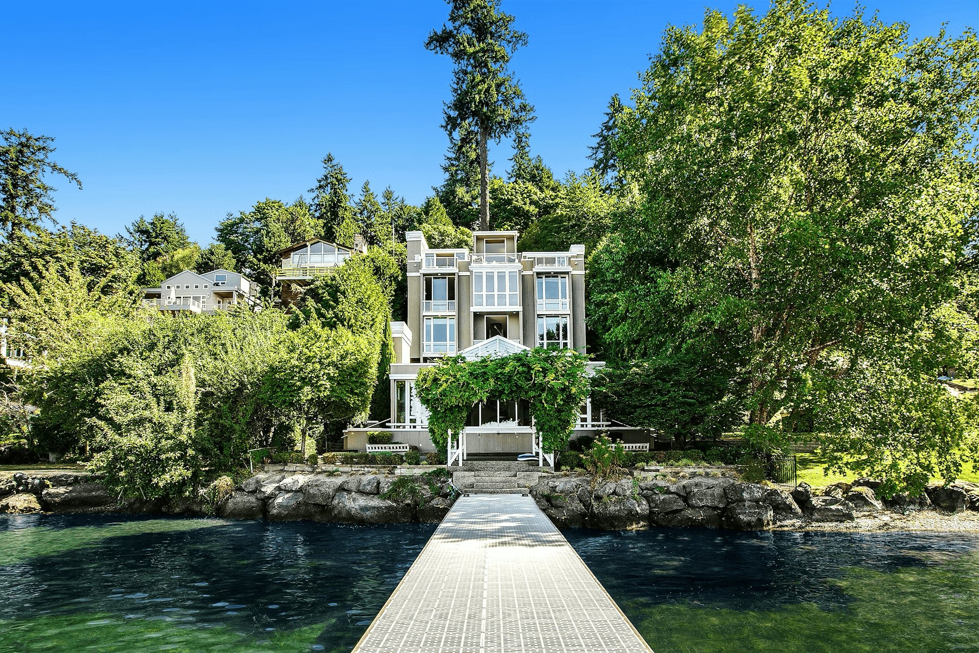 Bili House viewed from the dock
